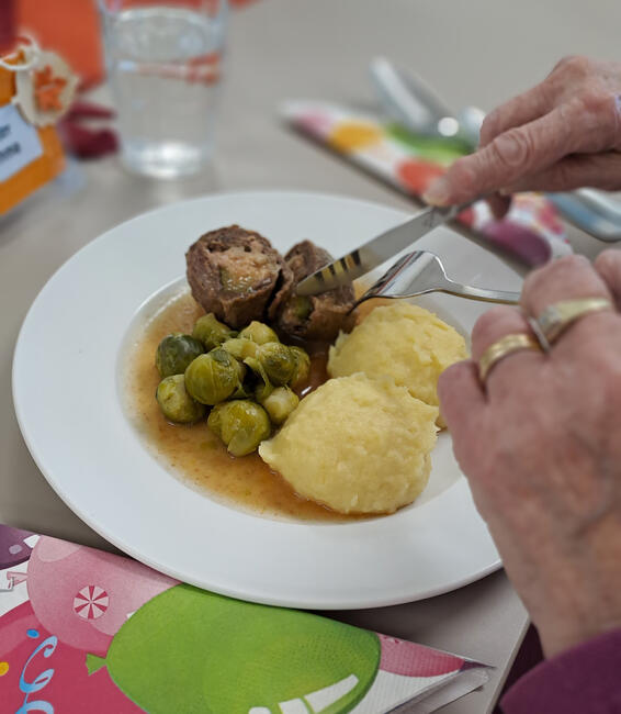 offener Mittagstisch im Elias-Schrenk-Haus in Tuttlingen